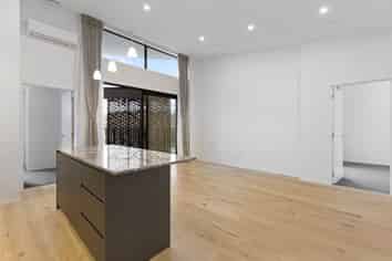 502/13 Cheshire Street, Parnell