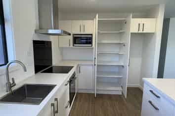 B/300 Wills Street, Ashburton