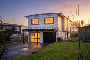 17 Strong Street, Saint Johns