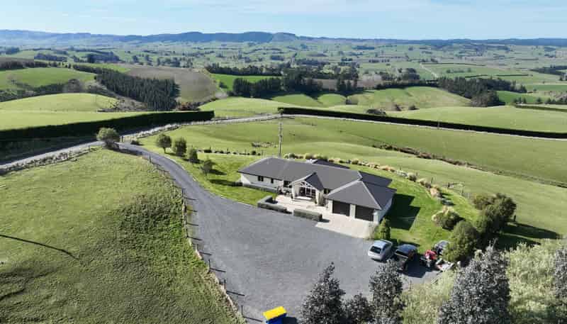287 Bloxham Road, Crichton