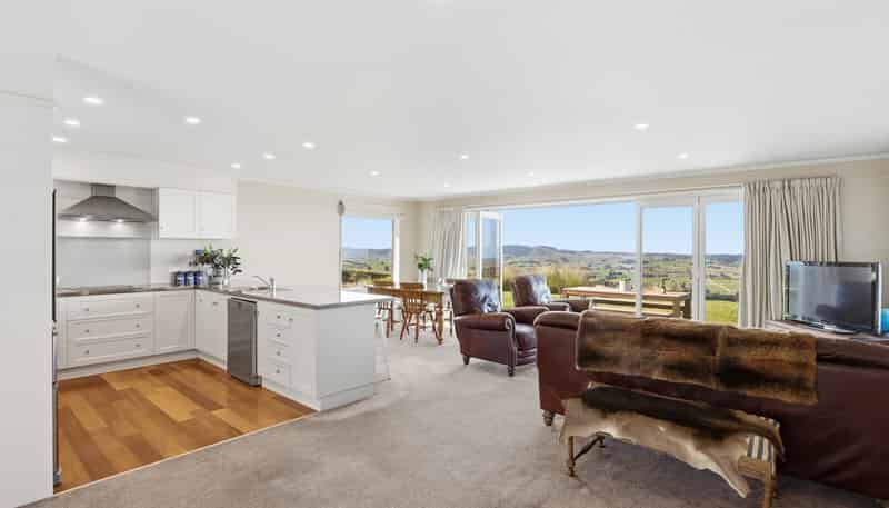 287 Bloxham Road, Crichton