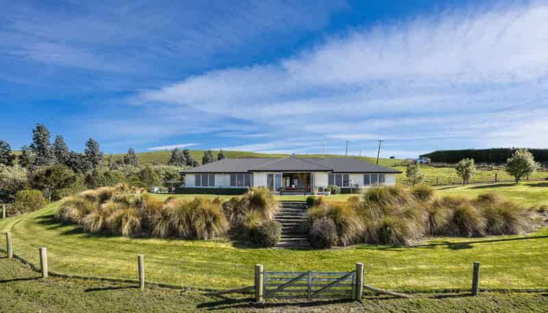287 Bloxham Road, Crichton