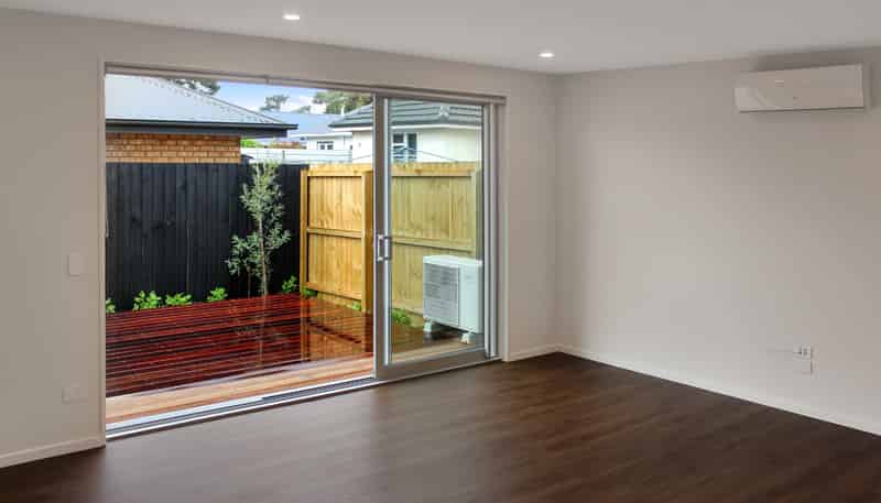 4/107 Mackworth Street, Woolston
