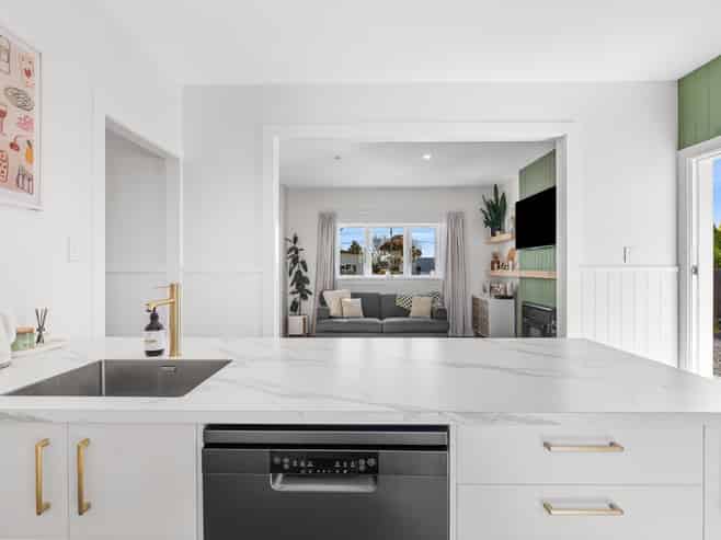 40 South Belt, Solway