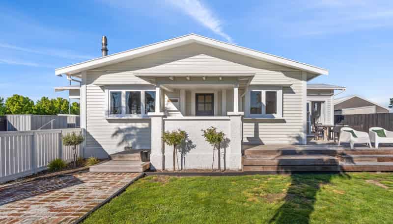 40 South Belt, Solway