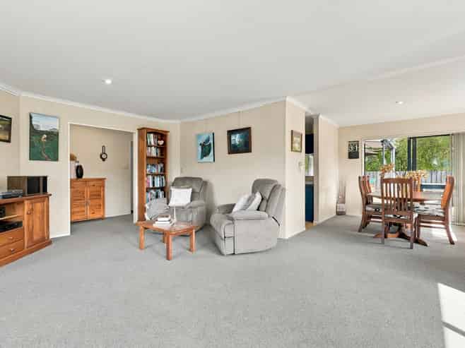 26 Swanson Oaks, Swanson