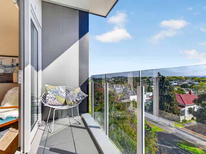 2a/2 Dickens Street, Grey Lynn
