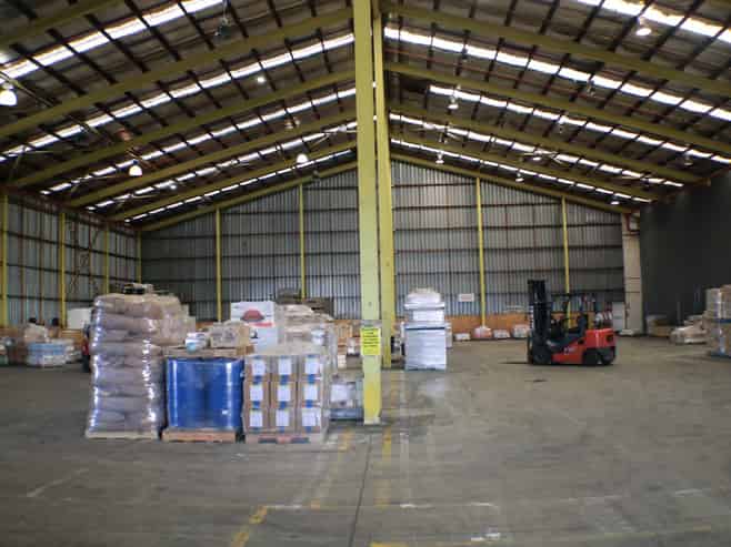CENTRAL LOCATED, HIGH STUD WAREHOUSE