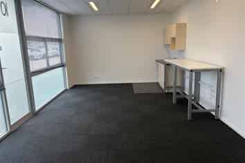 Tidy Warehouse & Office Opportunity