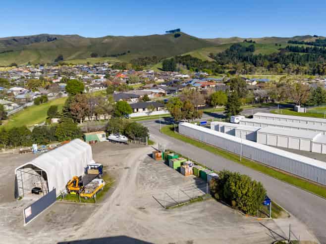 Modern industrial facility, 90% NBS