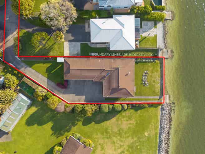 9 Strange Grove, Matua