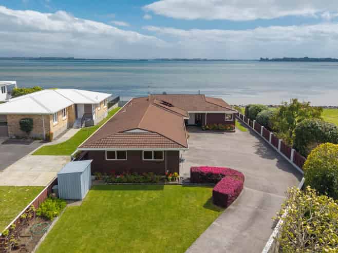 9 Strange Grove, Matua