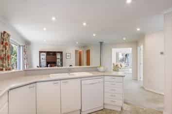 4 Wardour Mews, Avonhead