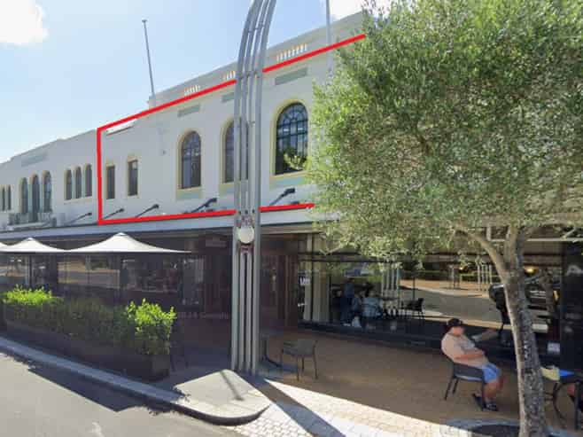Immediate occupation – Westerman’s office
