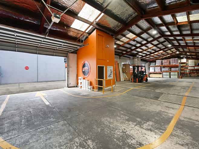 Three Roller Doors. 744sqm of Space.