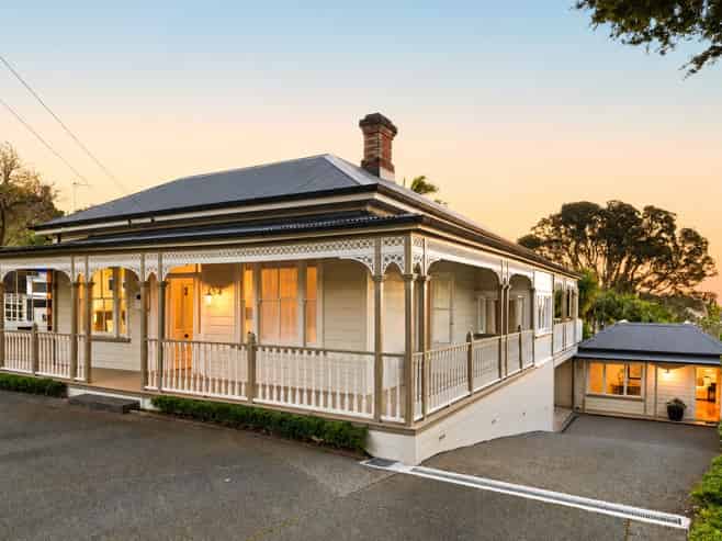 153 St Andrews Road, Epsom
