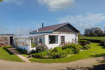347 Waimate Highway, Saint Andrews