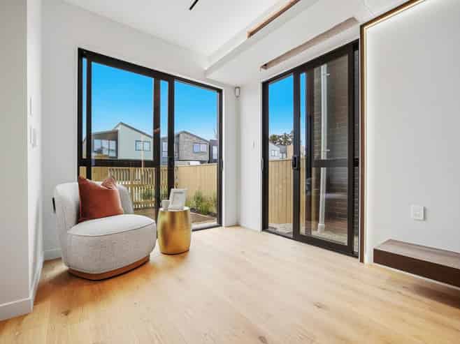 76 Picnic Point Road, Hobsonville