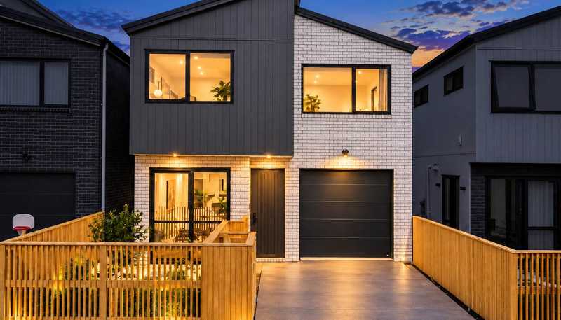 76 Picnic Point Road, Hobsonville