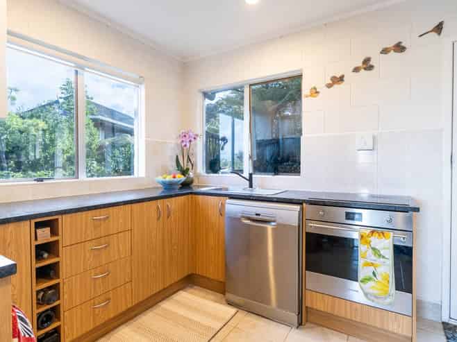 68B Sartors Avenue, Browns Bay