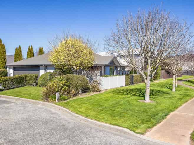 9 Cellars Way, Yaldhurst