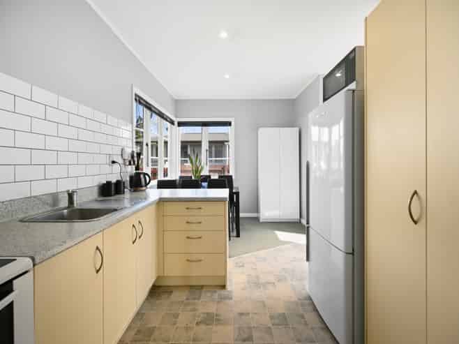 1A Dermont Street, Bader