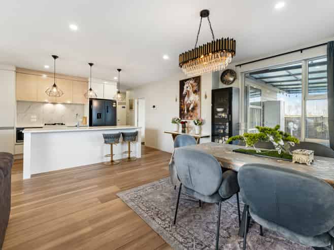 61 Sapwood Crescent, Takanini