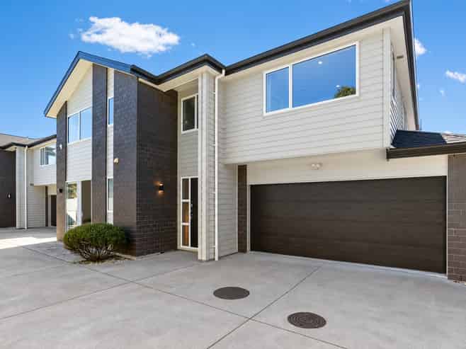 1158C New North Road, Mount Albert