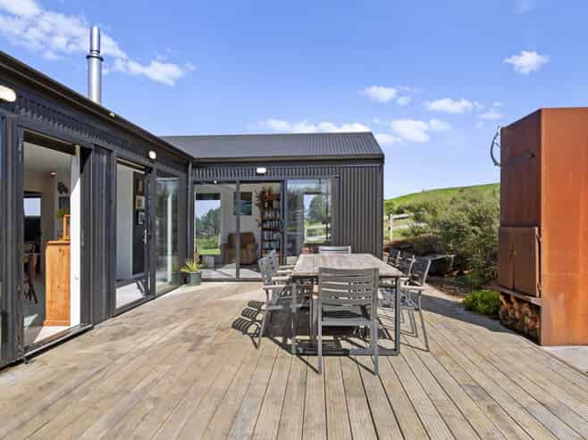 104 Te Papatapu Road, Raglan