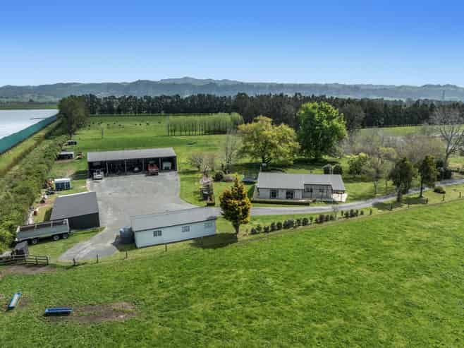 96A and 14 Hallett Road, Otakiri