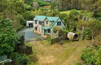 8 Hillcroft Road, Horokiwi