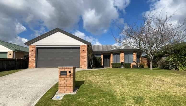 11 Northmeadow Drive, Rototuna