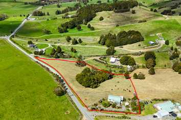35 Huia Road, Kaeo