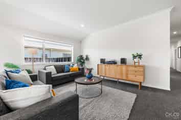 36 Lincoln Avenue, Epuni