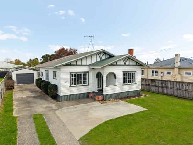 157 Peachgrove Road, Hamilton East