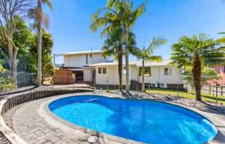 1 Crystal Avenue, Glendene