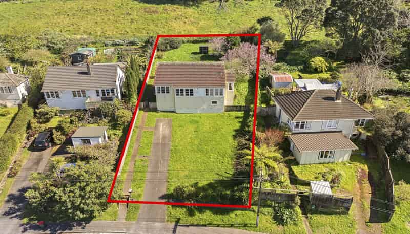 41 Mount Royal Avenue, Mount Albert