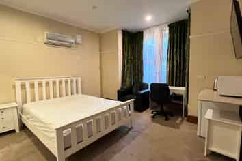 Room 1/51 Royal Terrace, Dunedin Central