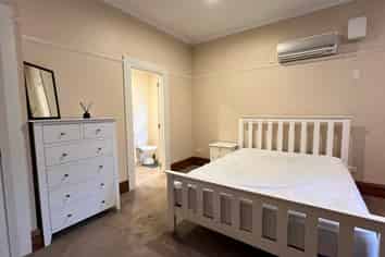 Room 1/51 Royal Terrace, Dunedin Central