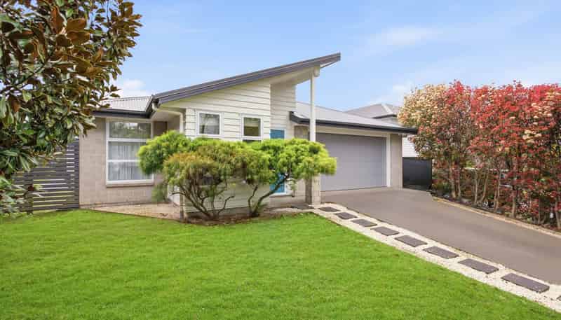 5 Kelly Greens, Millwater