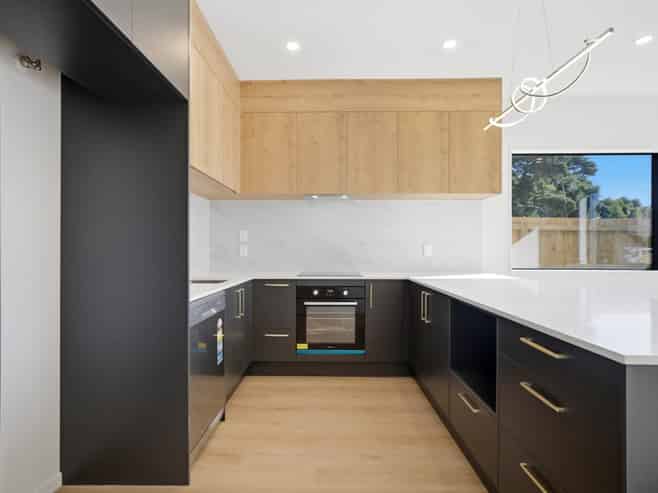 6 Stableford Crescent, Opaheke