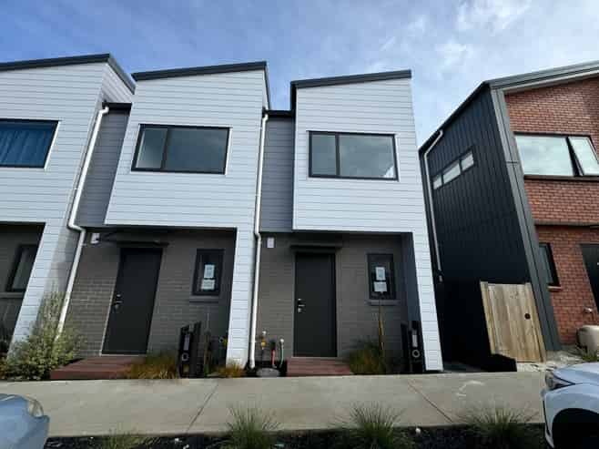 20 Kiato Lane, Flat Bush