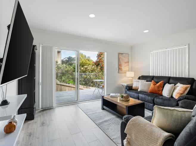 27B Highgrove Lane, Totara Vale