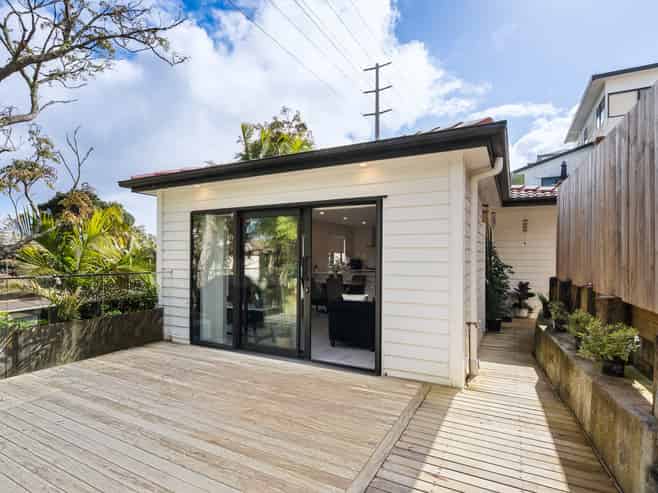 27B Highgrove Lane, Totara Vale