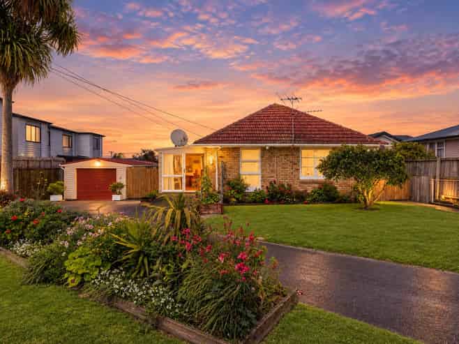 29 Mcannalley Street, Manurewa East