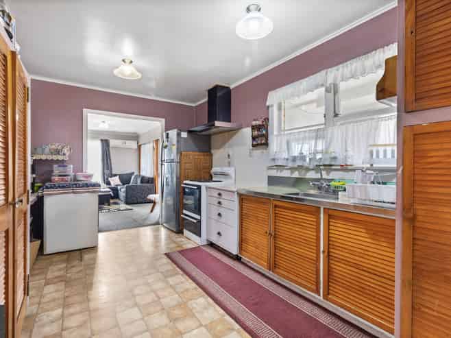 29 Mcannalley Street, Manurewa East