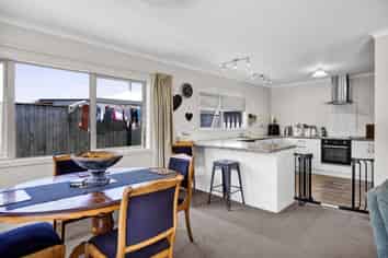 113C Swansea Road, Stratford