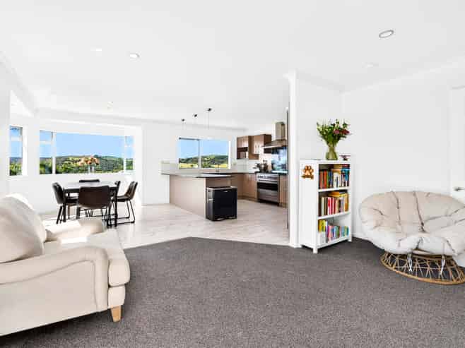 21 Kotanui Avenue, Army Bay