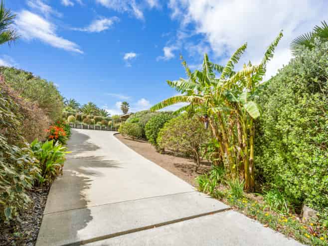 4 Sunset Parade, Parua Bay