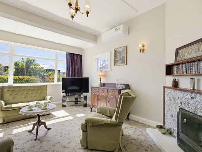 19 Cam Street, Island Bay